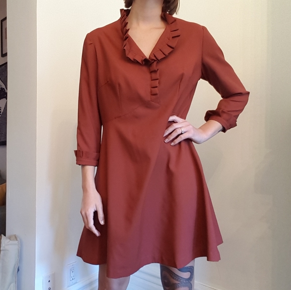 Vintage Dresses & Skirts - Relaxed fit Brown/Terracotta Vintage Dress